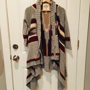 Hollister Aztec Print cardigan